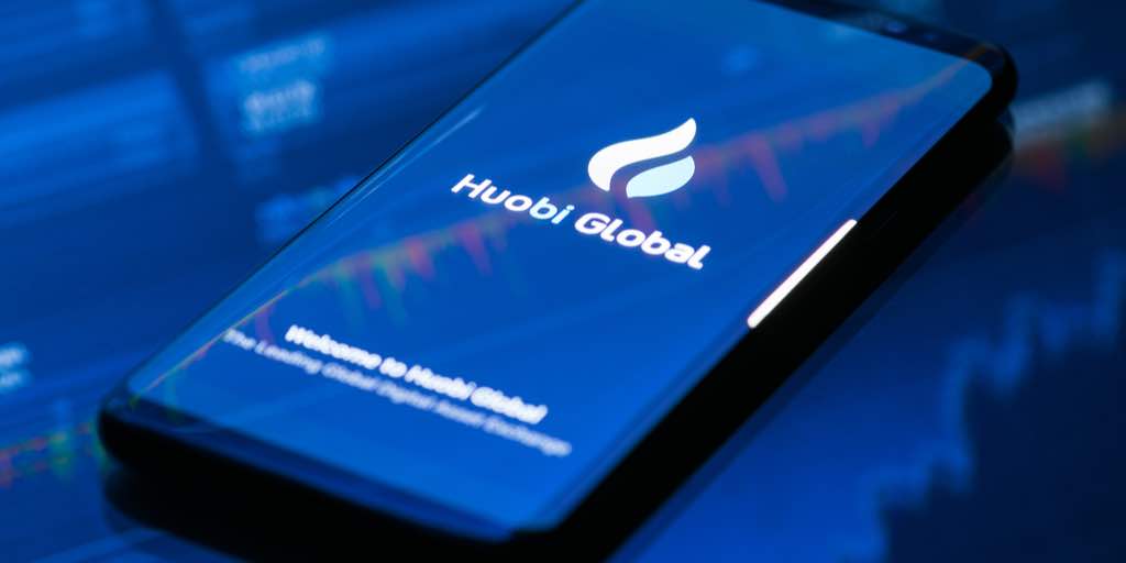Jelentős Bitcoin-kivonás: közel 400 millió dollárt utaltak át a Huobi Global Exchange-ről